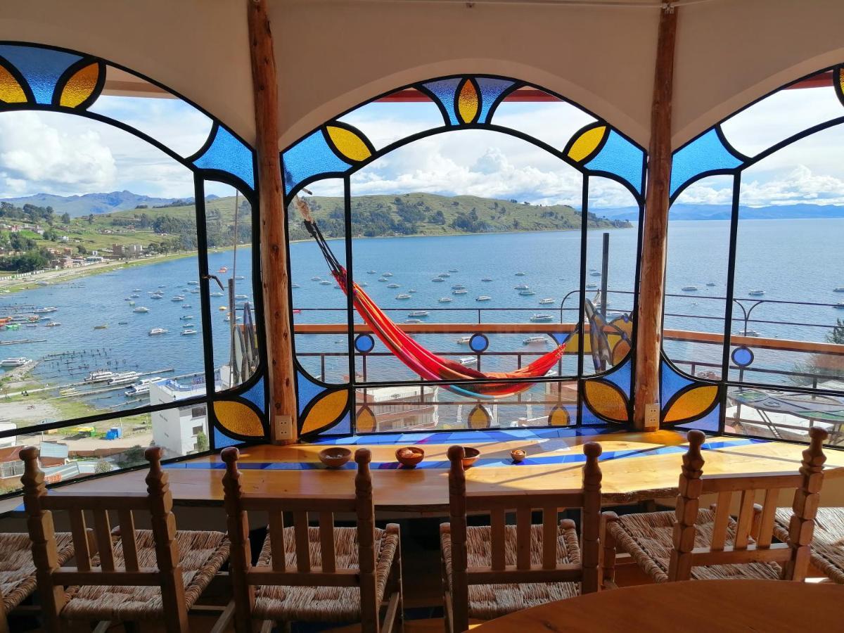 Olas Copacabana (Lake Titicaca)